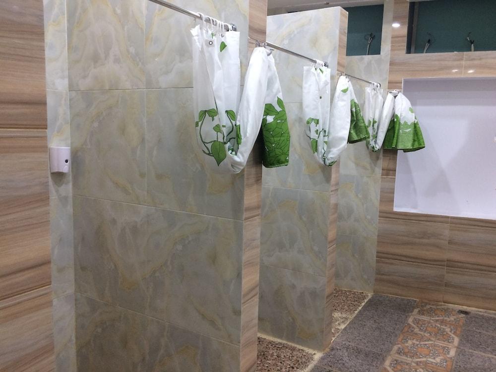 Oyo 1825 Marcopolo Homestay Pekanbaru Εξωτερικό φωτογραφία
