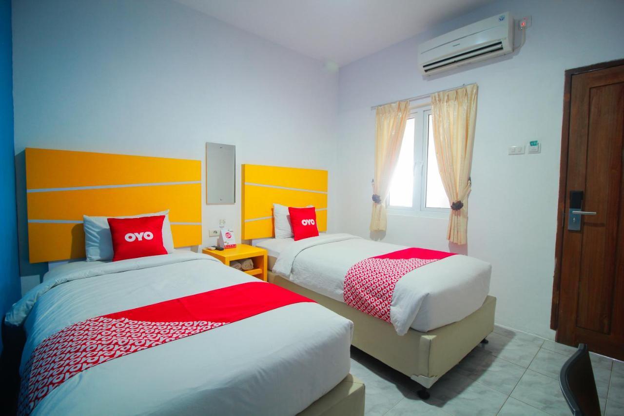 Oyo 1825 Marcopolo Homestay Pekanbaru Εξωτερικό φωτογραφία